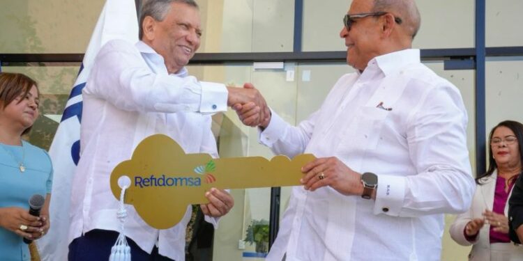 Refidomsa entrega a INFOTEP moderno edificio para centro tecnológico en Haina