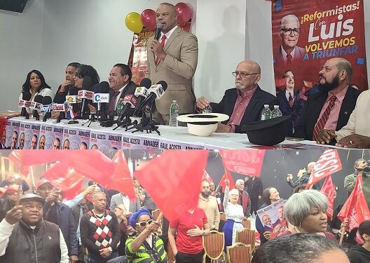 Merenguero Raúl Acosta va como diputado del PRSC por Ultramar