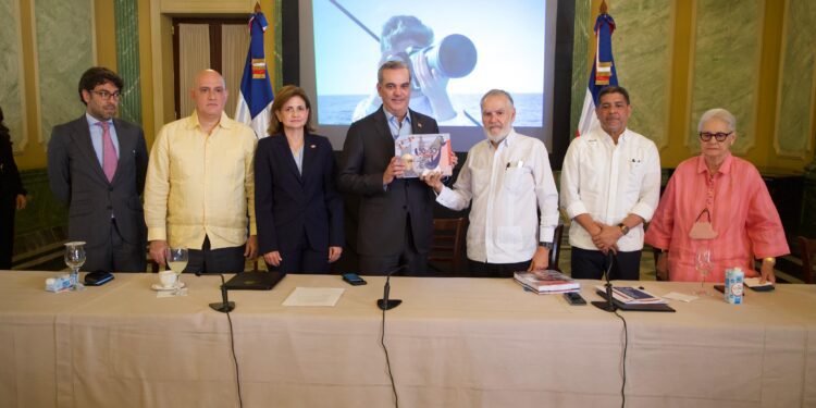 Presidente Abinader presenta plan “República Dominicana 30×30”