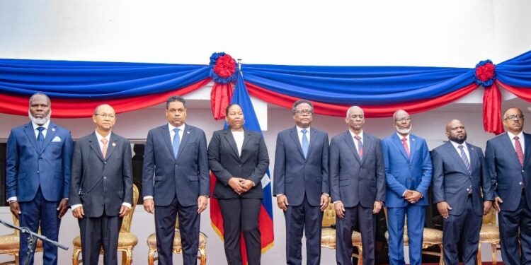 Consejo Presidencial de Transición asume el poder en Haití