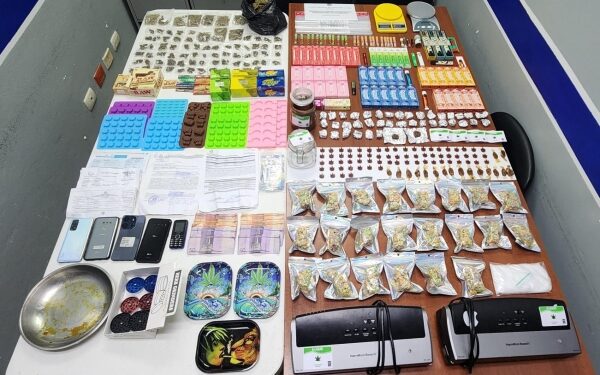 Desarticulan en Santiago centro de empaque y distribución de drogas