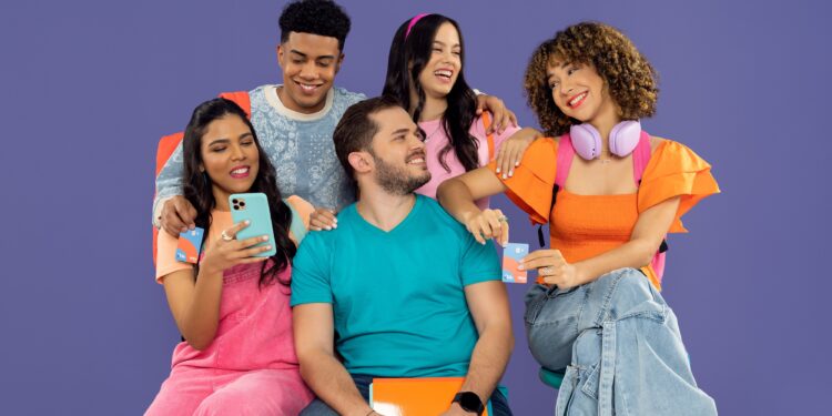 Qik Banco Digital lanza su tarjeta de débito Visa