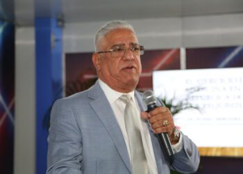 Acusan a la dirigencia de manejar el Colegio Médico  como un sindicato