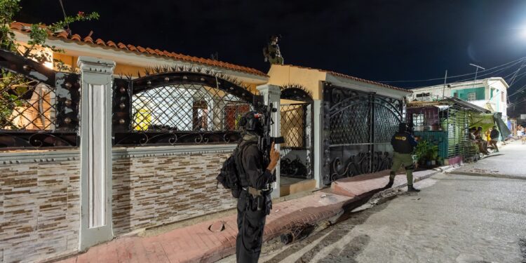 Operación Caimán, amplio operativo contra narcotráfico y lavado de activo