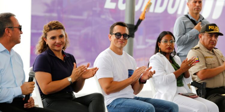 Presidente ecuatoriano agradece apoyo ciudadano a su política de seguridad