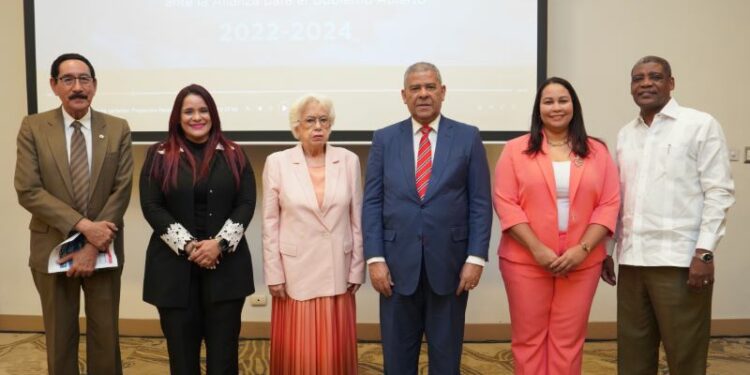 Innovación en la Administración Pública: Lanzamiento de PasantíasPúblicasRD