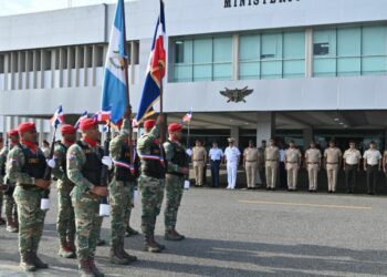 Fuerzas Armadas dominicanas y guatemaltecas inician colaboración en derechos humanos