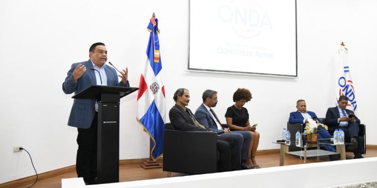 Expertos destacan impacto de industria creativa en el desarrollo cultural y económico del país