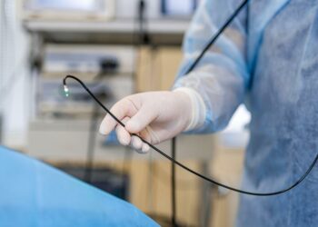 Estudio sugiere que dieta restringida podría no ser necesaria para colonoscopia