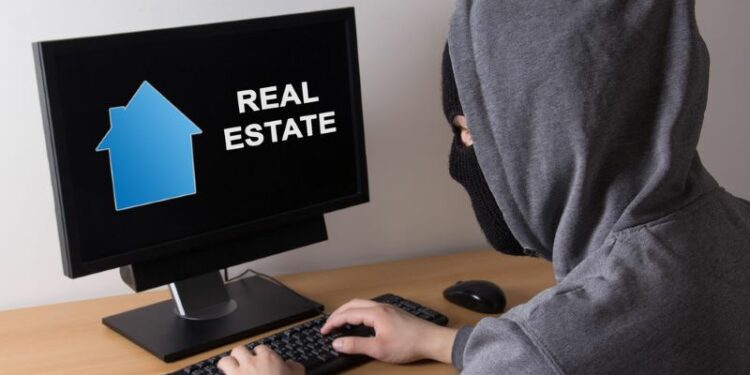 Abogado traza pautas en NY para no dejarse engañar al adquirir inmuebles en RD