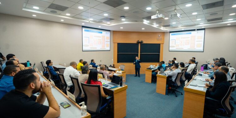 Banco Popular capacita a empresarios pymes en gestión empresarial