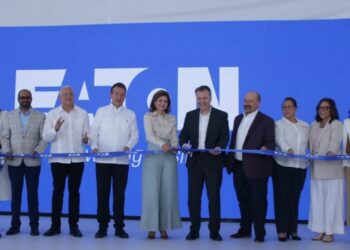 Eaton inaugura nueva planta de ensamblaje en Santiago 