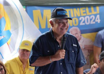 Mulino lidera en las elecciones presidenciales de Panamá con el respaldo de Martinelli