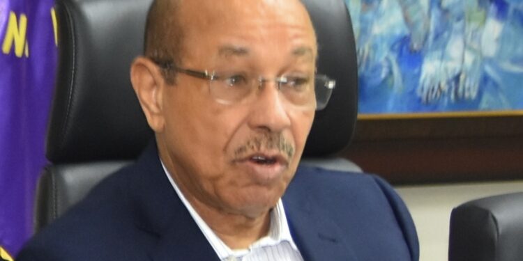 Temístocles Montás acusa al PRM de comprar dirigentes opositores