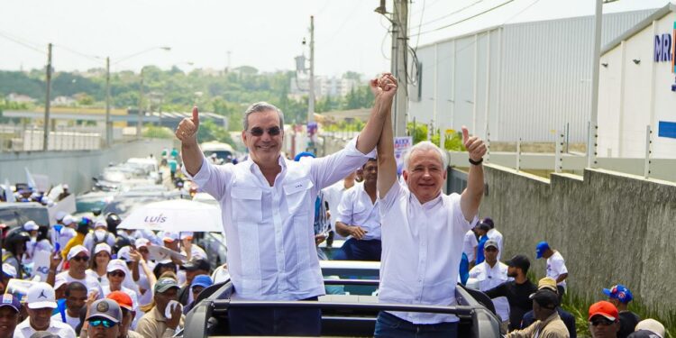Antonio Taveras, reelegido con casi medio millón de votos