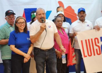 PRM en FL cierra bajo intenso calor su campaña electoral