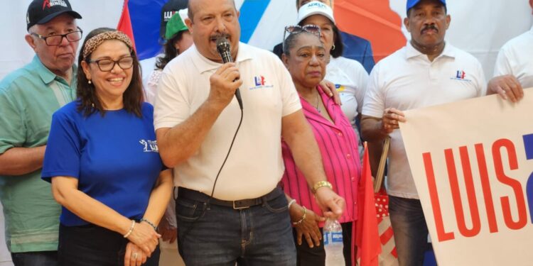 PRM en FL cierra bajo intenso calor su campaña electoral