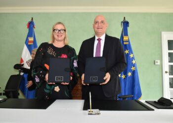 Unión Europea y Gobierno anuncian programa de apoyo presupuestario