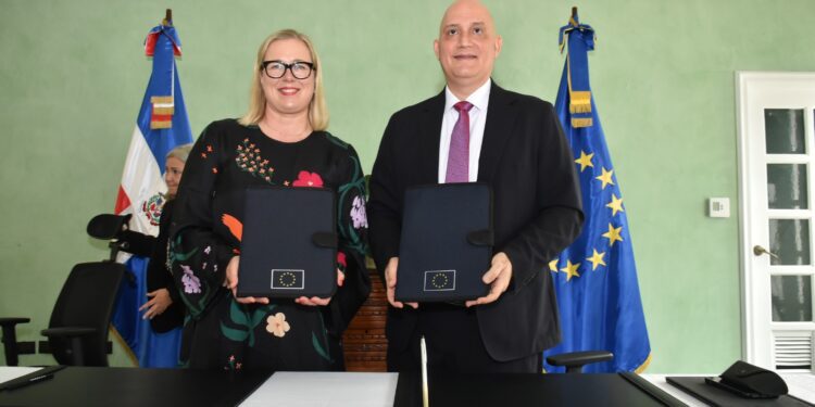 Unión Europea y Gobierno anuncian programa de apoyo presupuestario