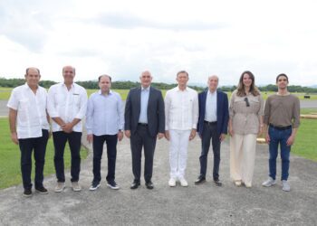 Canciller encabeza delegación en Conferencia de Pequeños Estados Insulares