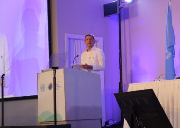 Canciller Álvarez sugiere medidas para enfrentar efectos del cambio climático