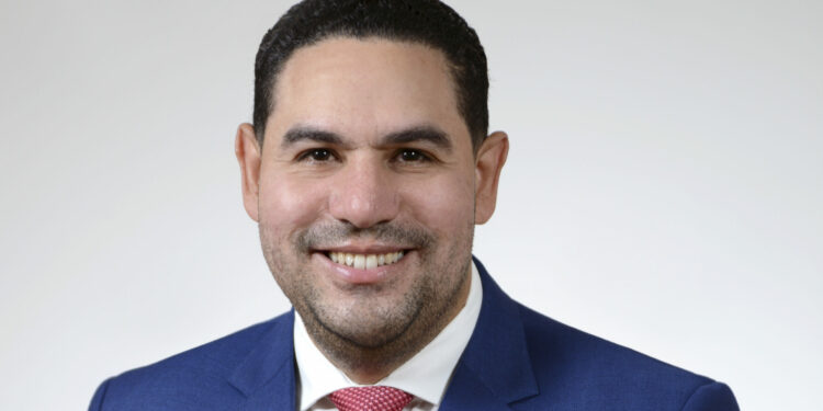 Victor Torres reelecto como presidente de la Asociación Dominicana de Agrimensores