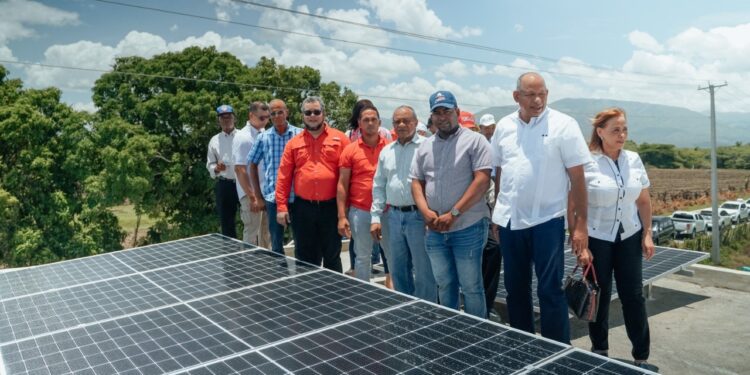 Energía solar transforma al sector lechero dominicano