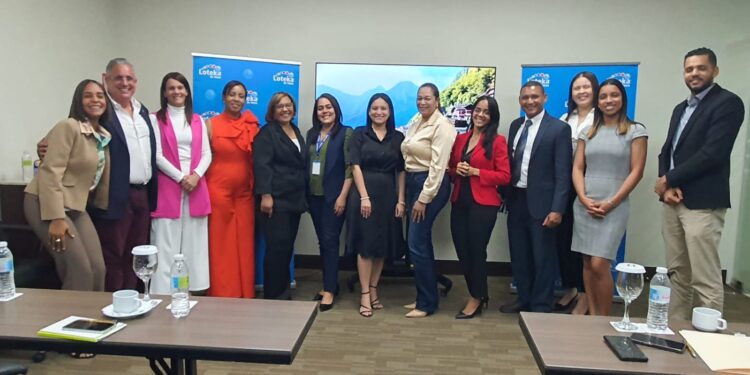 Loteka realiza jornada de capacitación y actualización en materia de lavados de activos