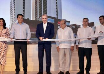 Ministro de Turismo anuncia primer Centro de Convenciones Santo Domingo