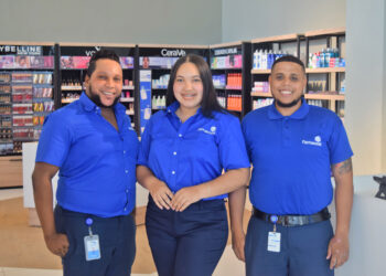 Farmaconal apertura tienda #22 y la No. 4 en la zona norte del país.