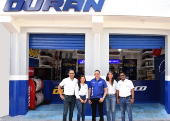 Importadora La Plaza apertura primera Tienda Perfecta Con una de sus marcas, JAYACO.