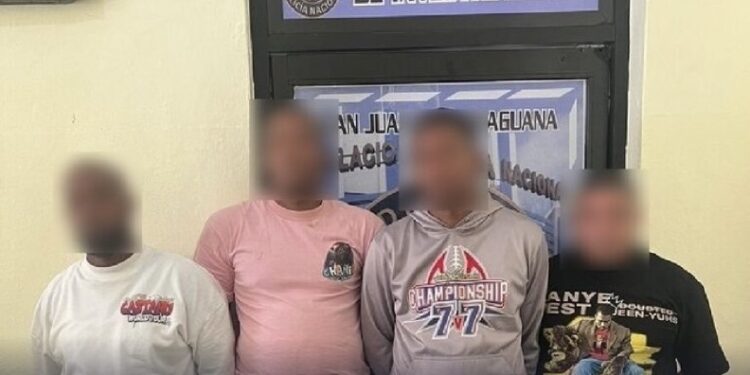 Desmantelan red de tráfico de haitianos indocumentados en San Juan