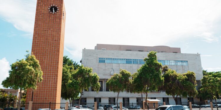 Alcaldía sancionará a responsables de poda ilegal en el parque Mirador Sur