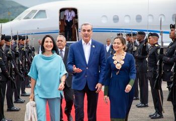 Presidente Abinader arriba a Panamá para la toma de posesión de José Raúl Mulino