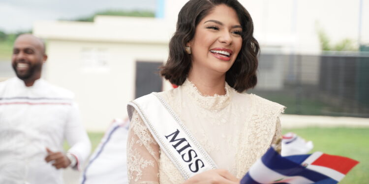 Miss Universo 2023 Sheynnis Palacios llega a República Dominicana