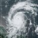 Huracán Beryl se dirige hacia islas Barlovento y amenaza a República Dominicana
