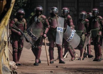 Primer contingente de policías de Kenia presta a partir hacia Haití este martes