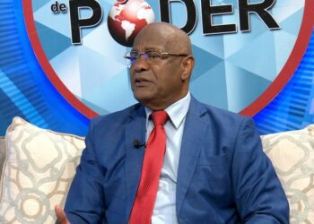 Sociólogo recomienda renuncia de Danilo de presidencia del PLD y eliminar diputados por clientelismo