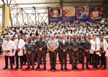 La Policía Nacional recibe a 925 nuevos aspirantes a defender el orden público