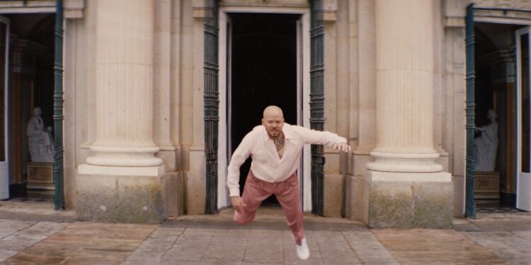 Residente nominado a “Video del Año” en los MTV MIAW 2024