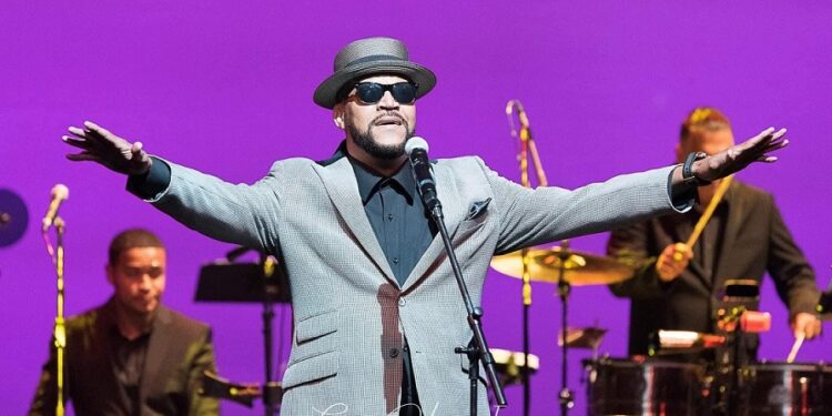 Raulín Rosendo lanza nuevo disco: "No estaba muerto, andaba de parranda"