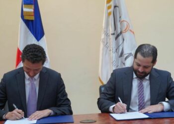 Anuncian primer concurso del mercado de capitales dominicano