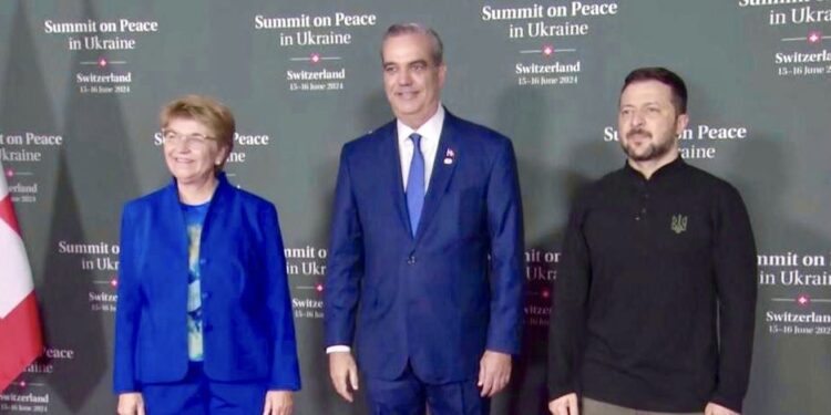 Destacan liderazgo de Presidente Abinader en Cumbre Sobre La Paz en Ucrania