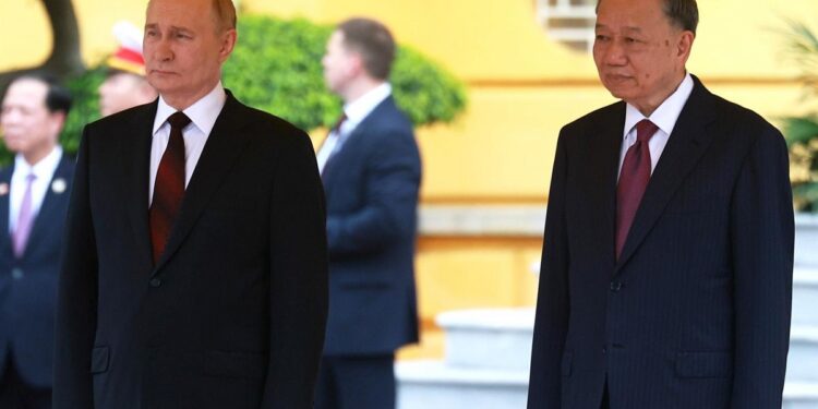 A estos acuerdos llegaron Rusia y Vietnam, tras visita de Putin