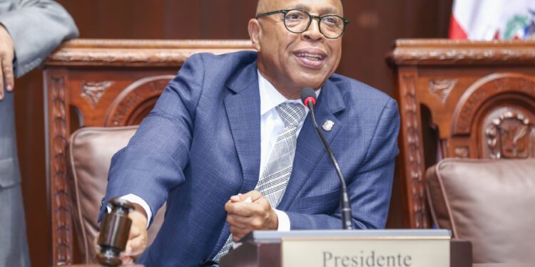 Cámara de Diputados aprueba en primera lectura proyecto de ley sobre centros logísticos