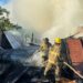 Se registra incendio en almacén de constructora en Arroyo Hondo
