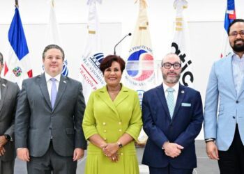 Innovación tecnológica promete revolucionar el sector de seguros en RD