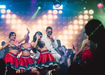 Jeffrey celebra 25 Años de carrera con un espectacular concierto en Hard Rock Live