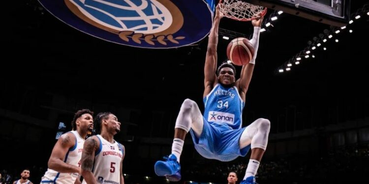 Grecia vence a Dominicana impulsado por el gigante Antetokounmpo