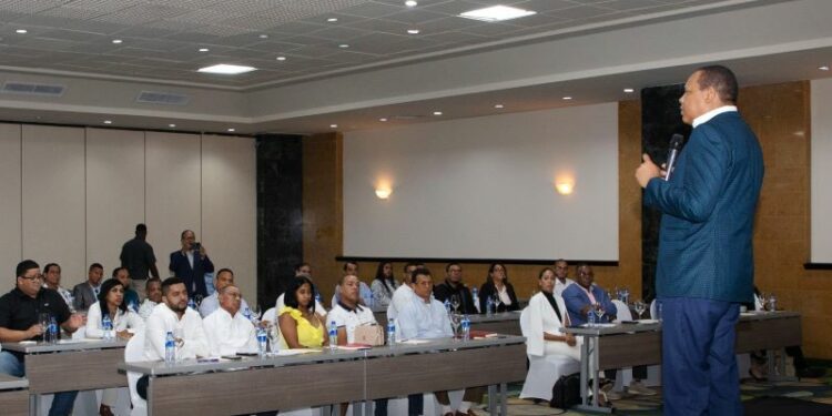 Acuerdo para proteger botellones de agua del sol